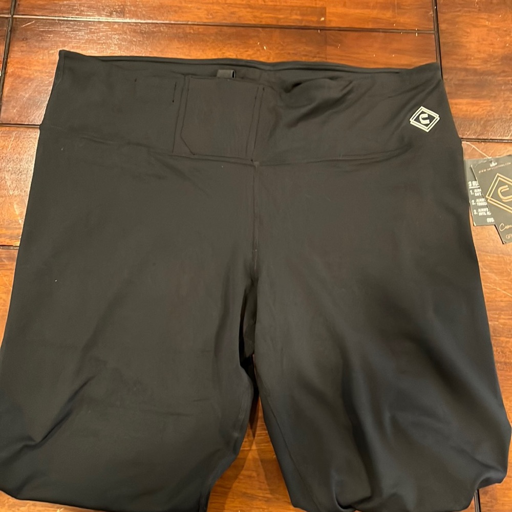 Girls with Guns concealed carry leggings.  New with Tags.
